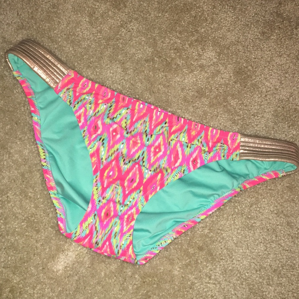 Multi Color Patterned Bikini Bottom Metallic Strap